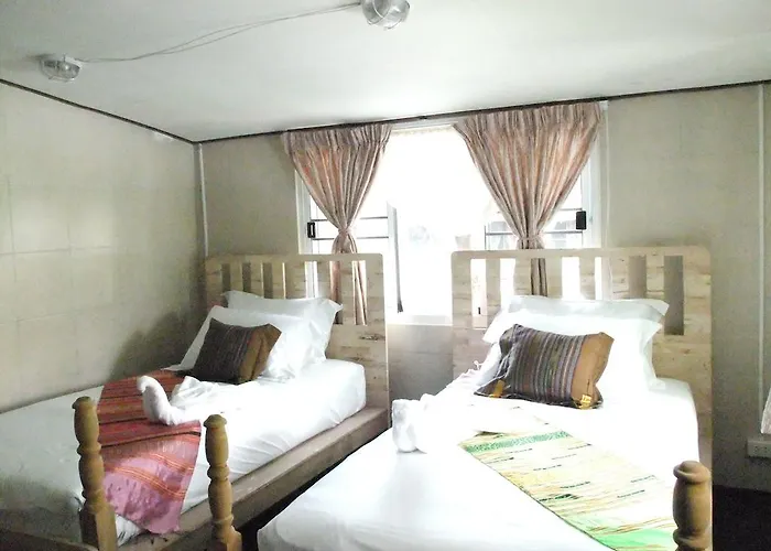Panida Hotel