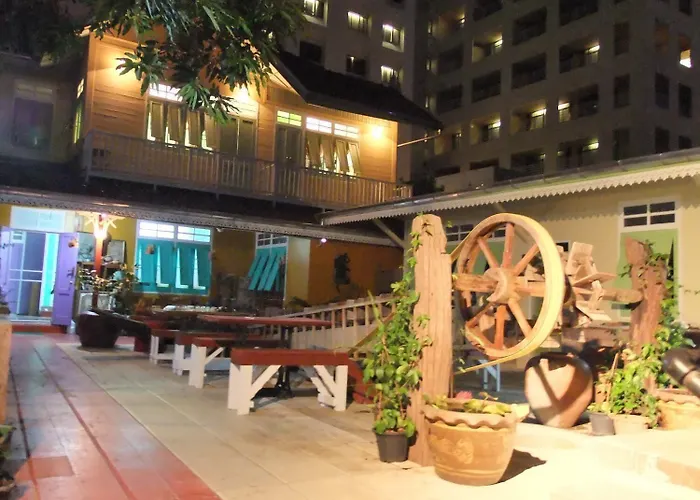 Panida Hotel 2*